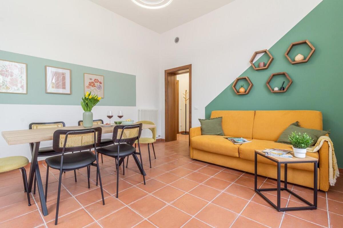 Art Nouveau With Garden Near The Station Apartment Verona